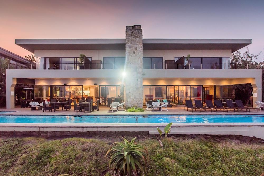 Canelands Beach Club Salt Rock Exterior photo